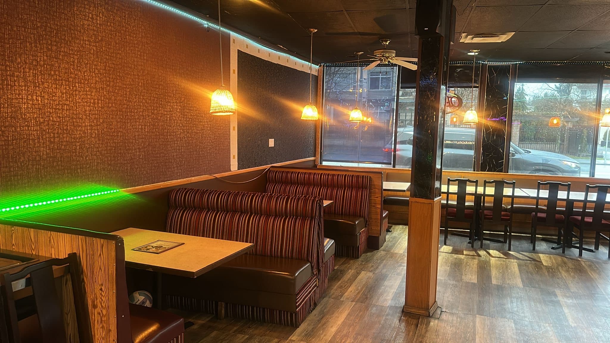 Rana's Restaurant Interior - Lighting and Atmosphere